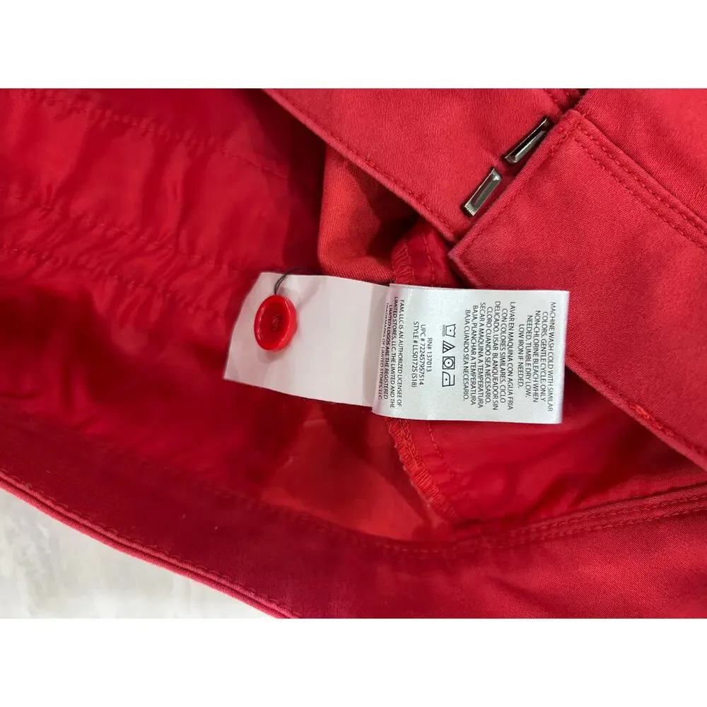 The Limited Red Scalloped Hem Shorts Size Medium / 10 | Cotton Blend Women’s - Picture 11 of 11